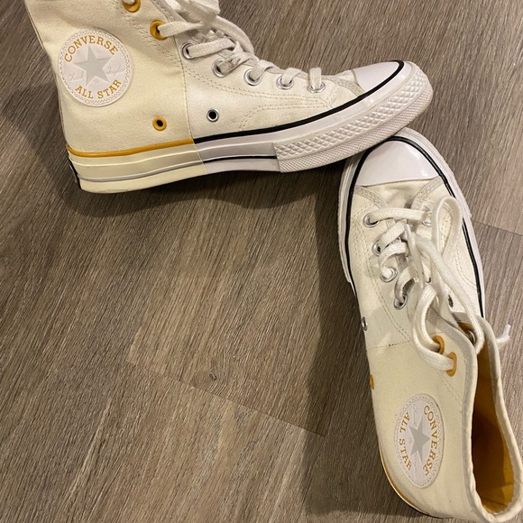 Converse sneakers - Picture 2 of 4